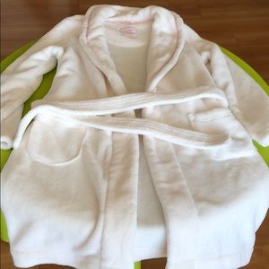 Victoria secret super soft short bathrobe, size m